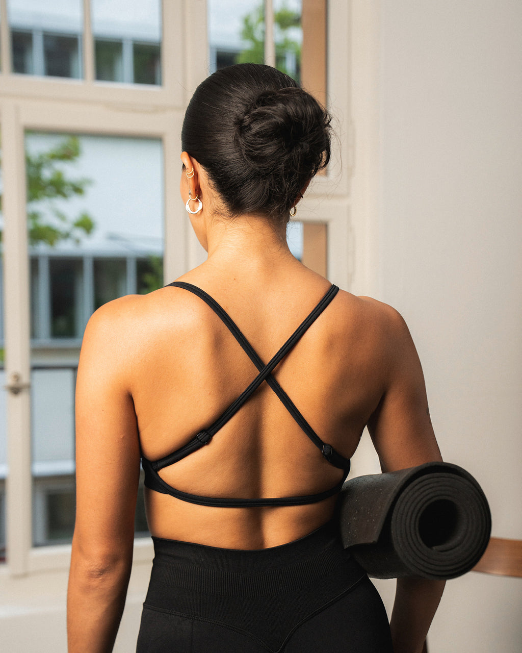 CP Sports Bra Black v1