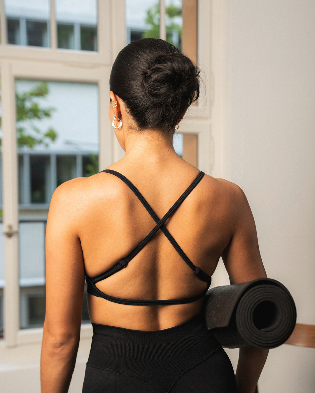 CP Sports Bra Black v1